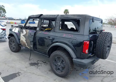 2024 Ford Bronco Black Diamond из США, поврежденный, VIN 1FMEE1BP2RLA24850